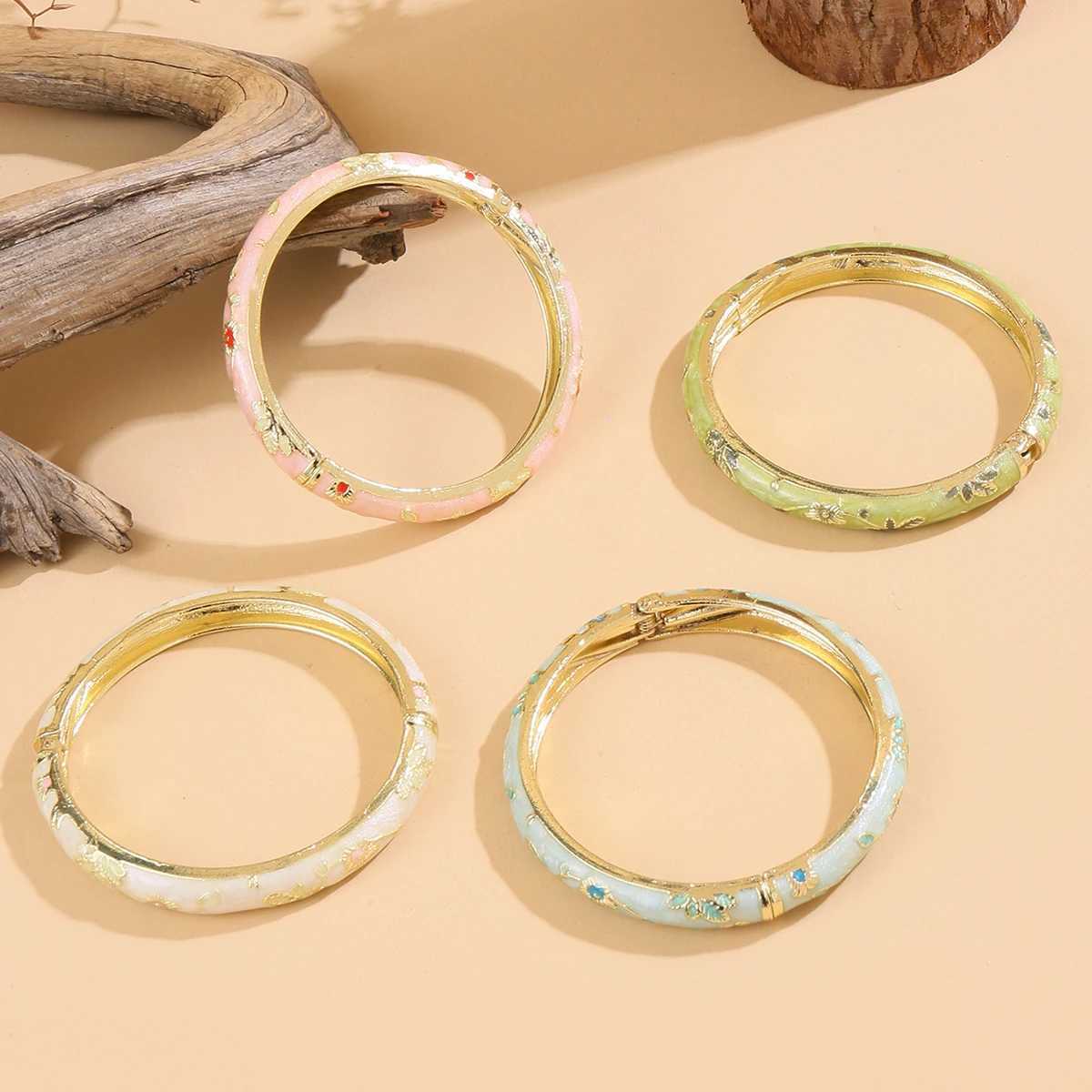 FTCY Vintage Bracelet For Women Small Flower Ethnic Style Cloisonne Bangles Womens Elegant Jewelry Gifts XJ250707