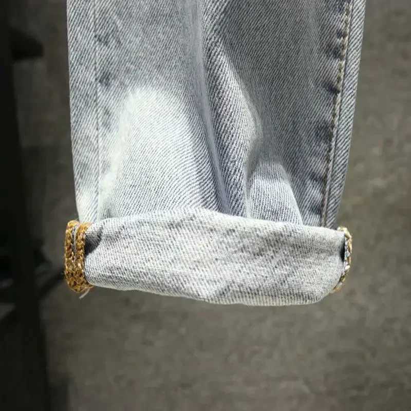 Mens Jeans with Holes Man Cowboy Pants Cropped Harem Hip Hop Trousers Torn Ripped Broken Retro Classic Trend 2024 Korean Style XJ250707