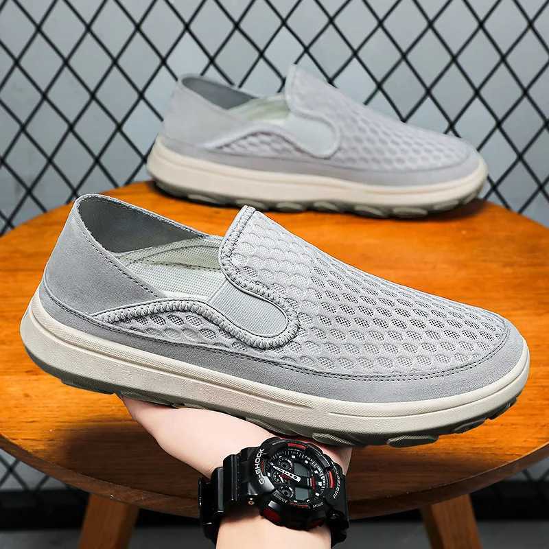 New Mens Breathable Sports Sneakers Cloth Shoes Spring Casual Slip-On Lightweight Cfortable Non-Slip Walking Shoes for Men Y250707
