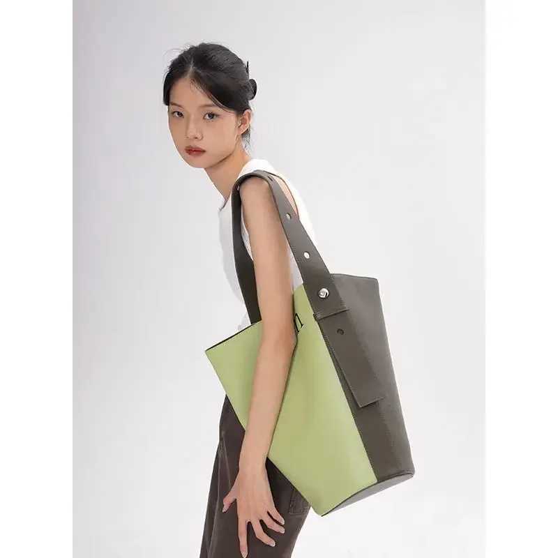 High-Capacity Tote Bag Casual SOFT Canvas Shoulder Bag PU Handle Handbag Simple Women Bag High Quality