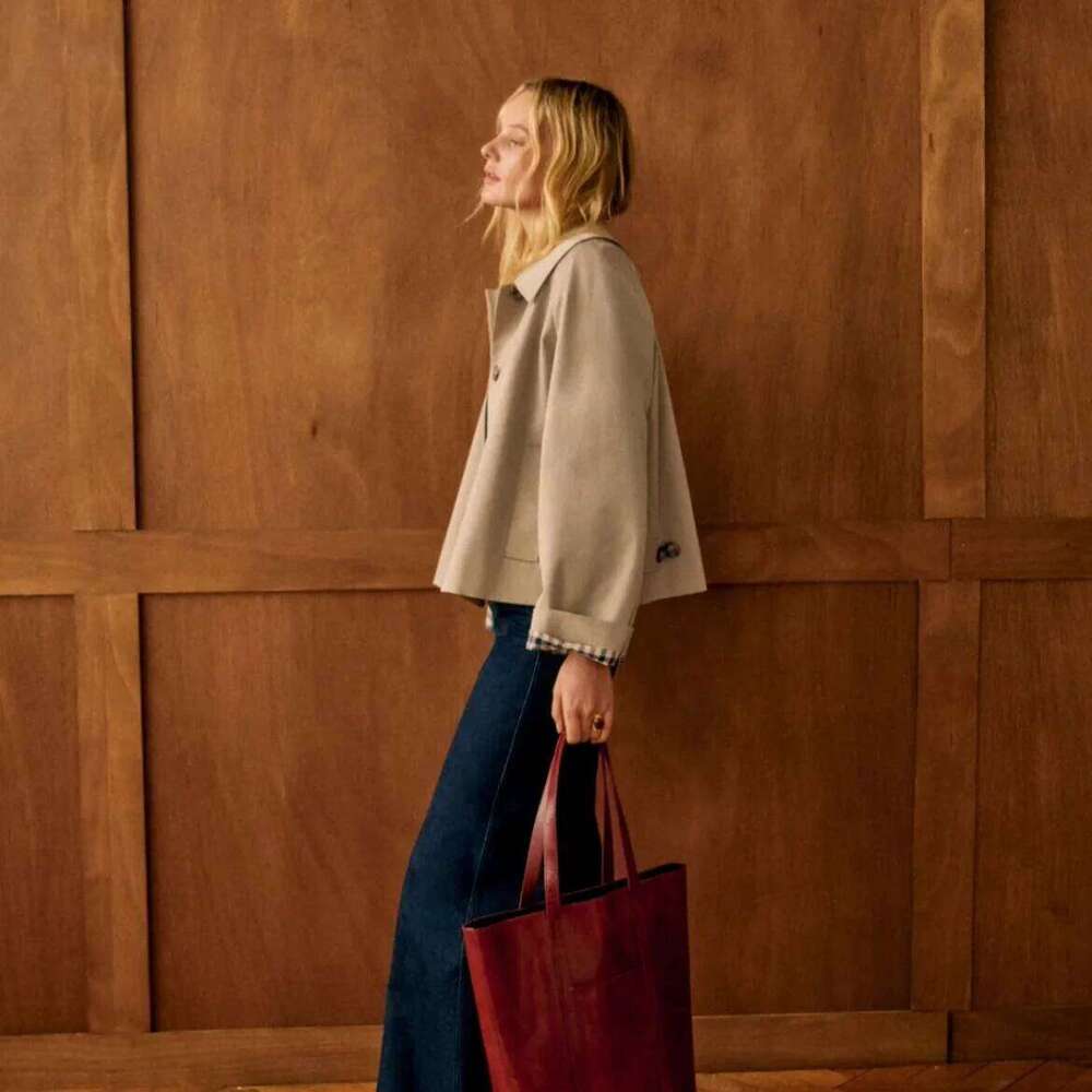 Women 2025 Spring And Summer New Loose Single-Breasted Lapel Short Trench Coat Plaid Inner Contrast Jacket