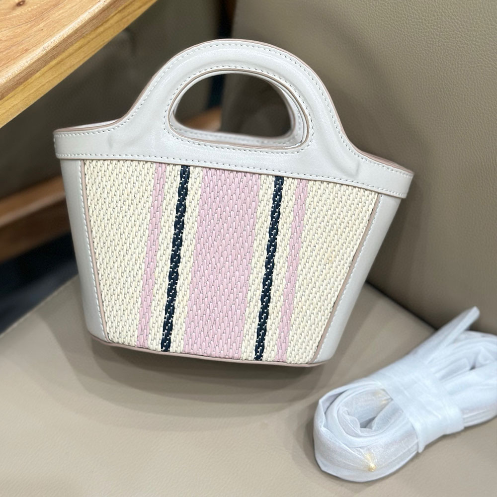 Good Quality designer bag Fashion shoulder bags, vegetable basket, Lafite grass paired with leather material size 22cm