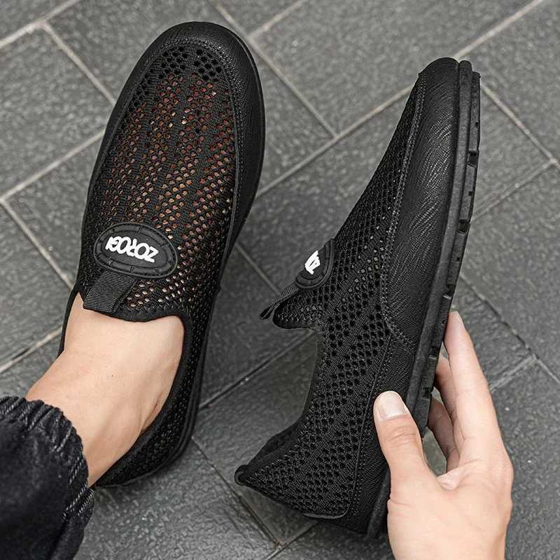 Breathable Hollow out Casual Walking Driving Shoes Lazy Shoes Chaussure Hbre Summer Men Shoes Slip-on Loafers Casual Shoes Y250707