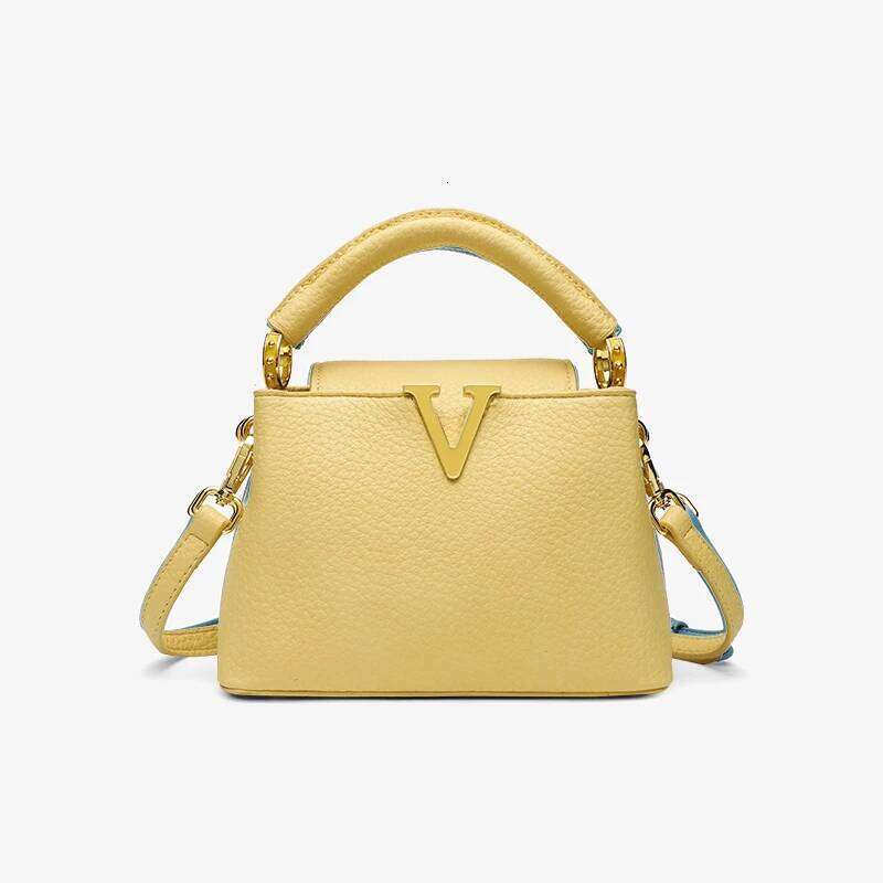 2025 New Summer Versatile High-End Sense Exquisite Handbag Crossbody Commuter Women's Bag
