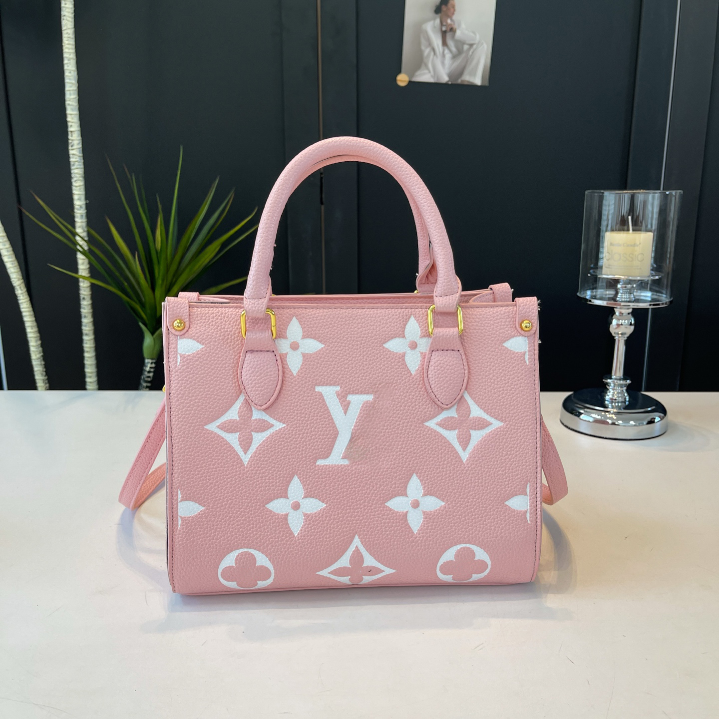 Fashion Classics Printed Handheld Bag Crossbody Totes , Versatile design with handles & detachable straps. Functional for work or shopping, trendy daily accessories.