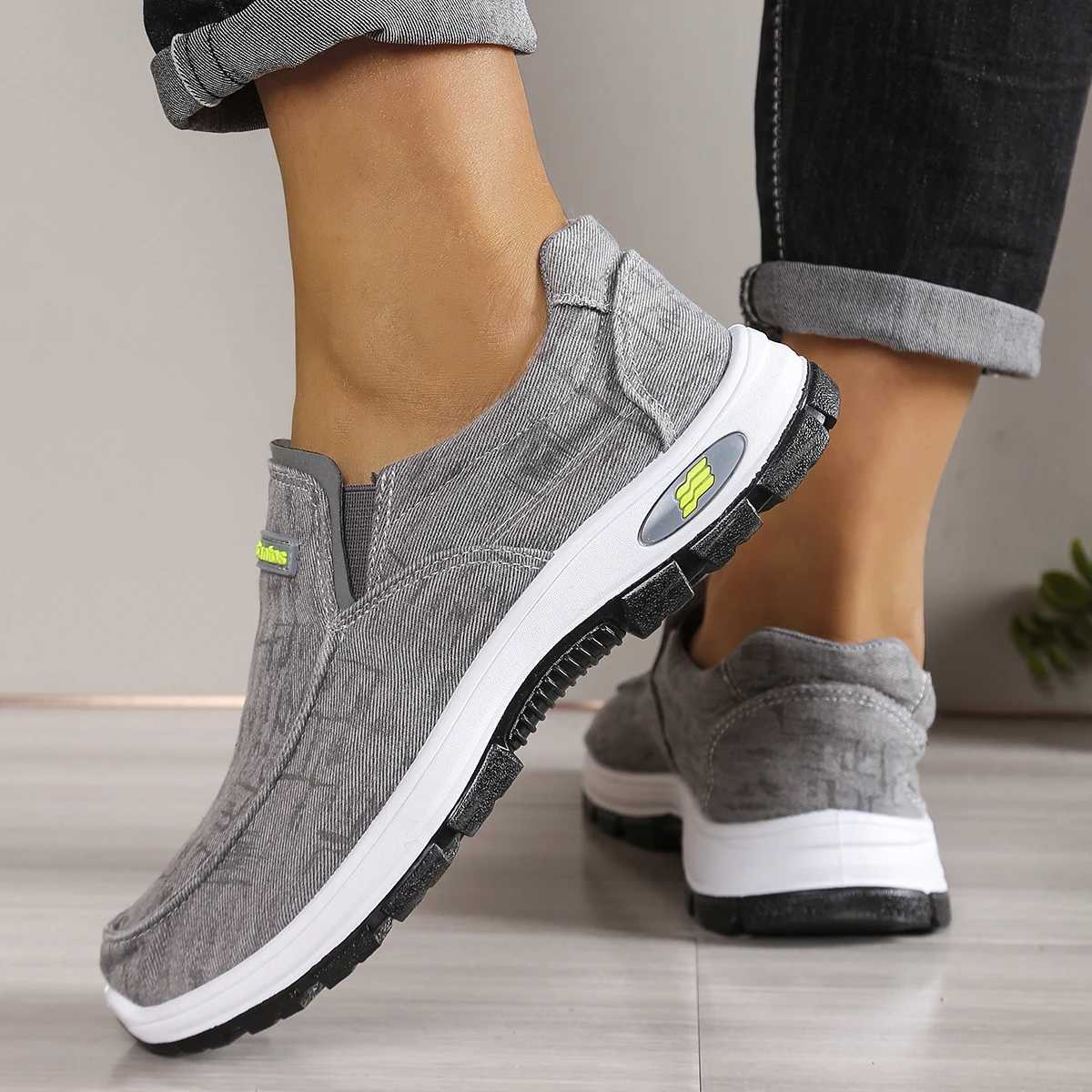 Man shoes Fabric Insole for Sports and Daily Wear Plus Size casual sneakers designer shoes shiping shoe Canvas Loafers Y250707