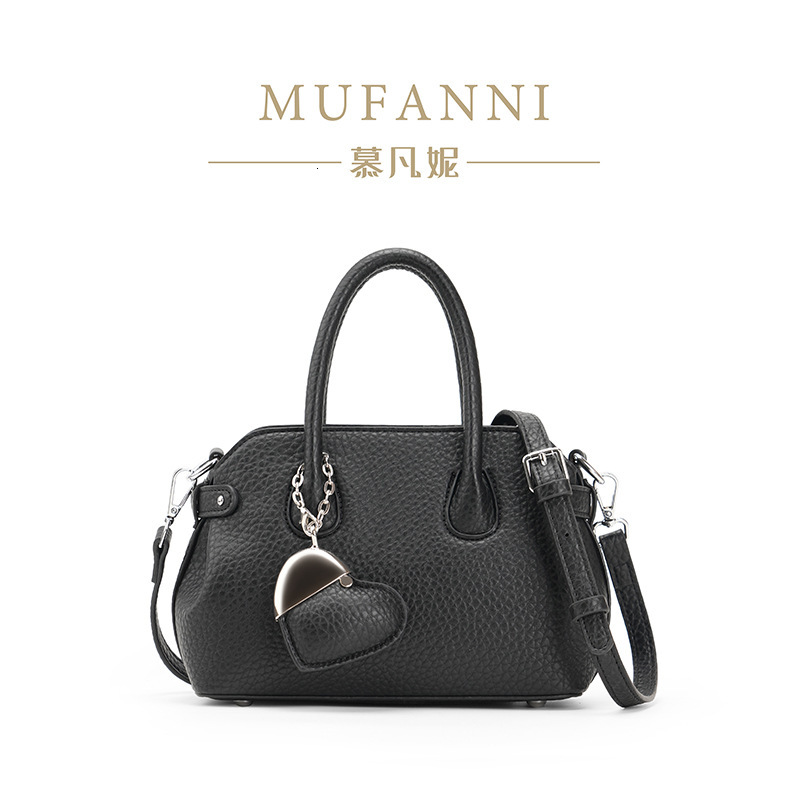 Free shipping designer 2025 New Luxury Niche Design High-Quality Crossbody Bag Handbag Women Bag Bowling Bag Shell Bag