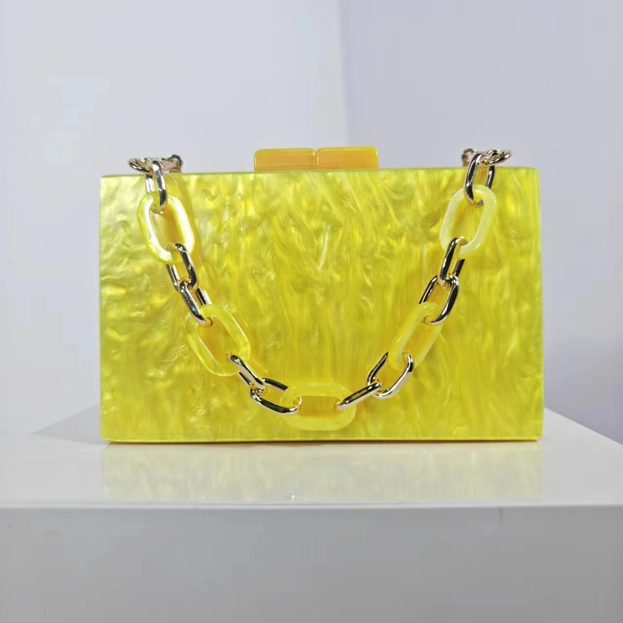 trend Cross trend border new acrylic bead decoration handbag one shoulder one piece chain box bag designer bag women s handbag