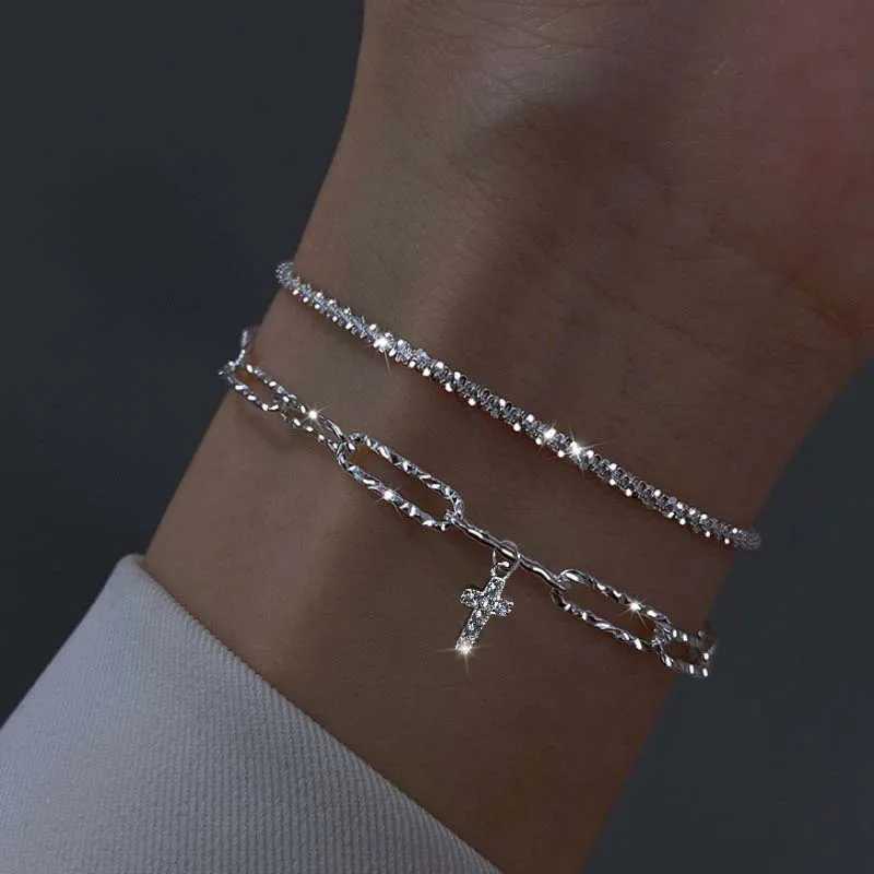 2025 New Arrival Silver Color Cross Sparkling Bracelet For Women Exquisite Shiny Zircon Adjustable Bracelet Jewelry Wedding Gift XJ250707