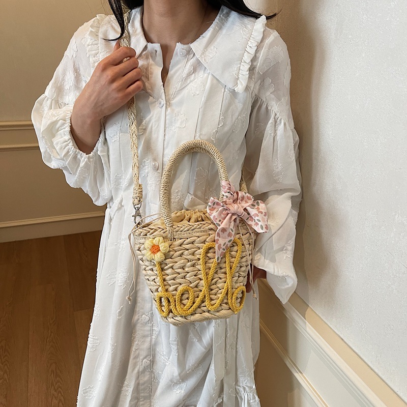 Free shipping designer 2025 New Women Straw Bag High-Quality Texture Niche Crossbody Bag Bucket Bag Fashion Versatile Woven Handbag