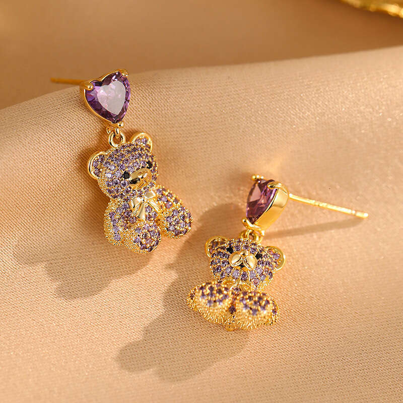 New Trendy Sier Needle Micro Paved Zircon Bear Earrings For Women, Niche Design Heart Studs, Fashionable And Elegant Ear Jewelry