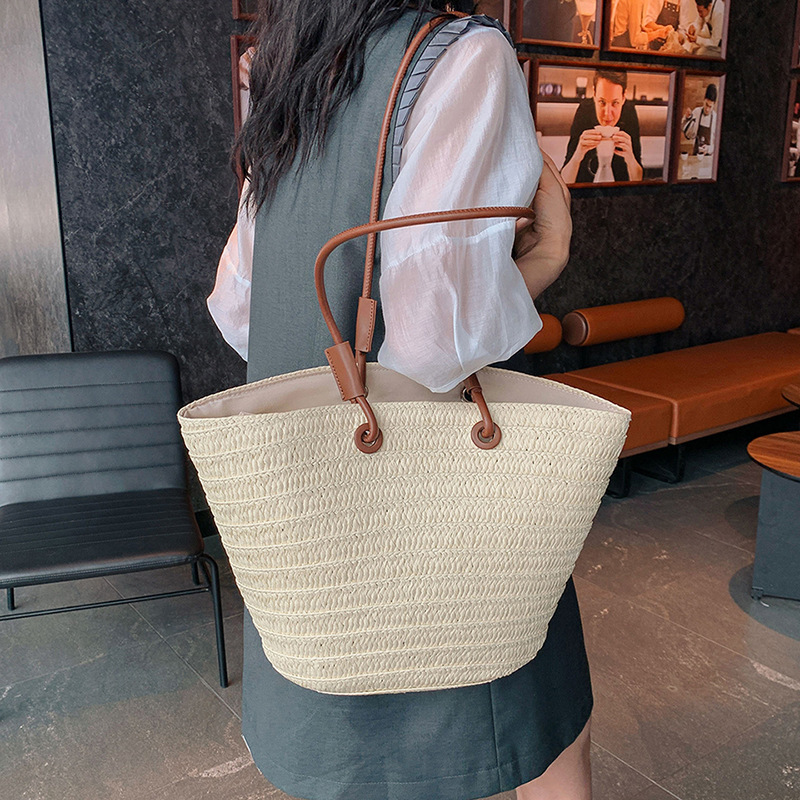 Free shipping designer French Style Straw Bag for Women Summer New Beach Vacation Bag Versatile Large Capacity Shoulder Bag Tote Bag