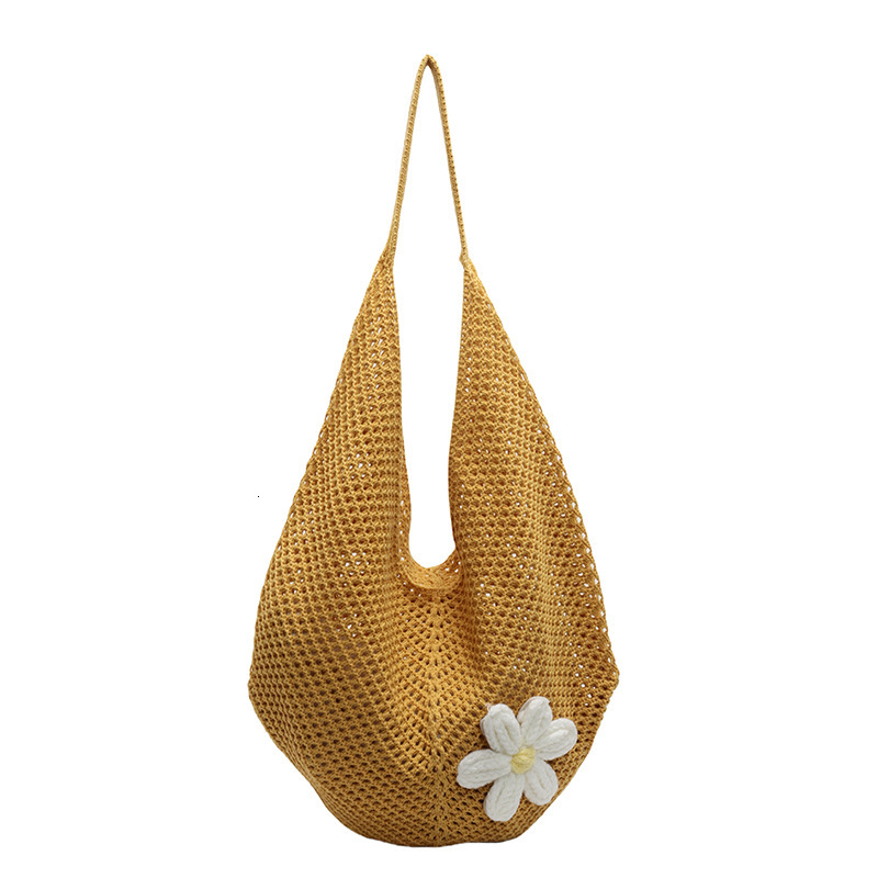 Free shipping designer Woven Straw Bag for Women Large Capacity 2025 New Spring Summer Niche Shoulder Bag Hollow Out High-End Feel Beach Bag