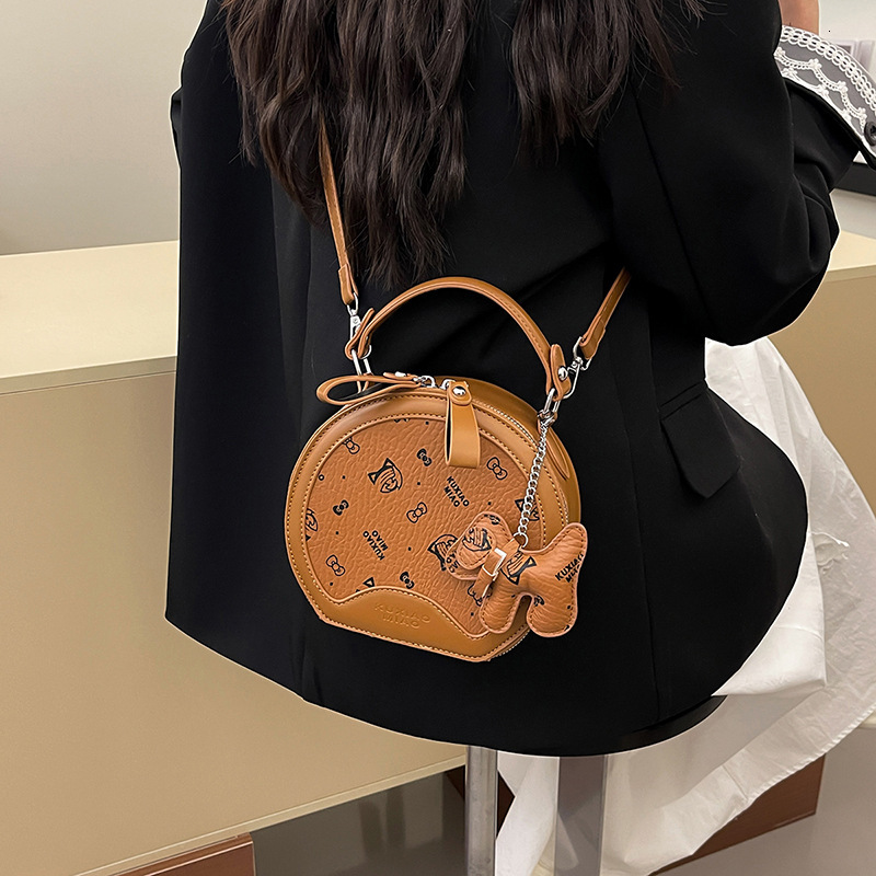 Free shipping designer Summer High-End Light Luxury Niche Office Small Tote Bag for Women 2025 New Crossbody Bag Phone Bag