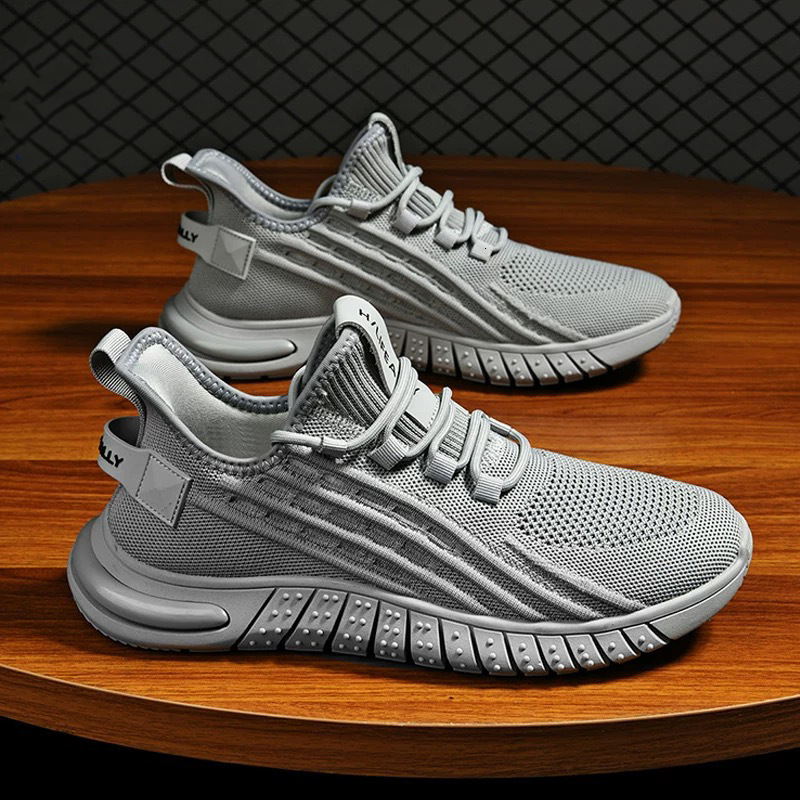 Summer New Breathable Mesh Men's Trendy Versatile Flyknit Sneakers Casual Running Shoes