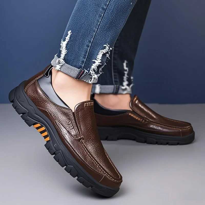 Leather Shoes for Men Wedding Formal Oxfords Business Casual Off Work Shoes for Men Classic Luxury Pointy Mens Dress Shoes Y250707