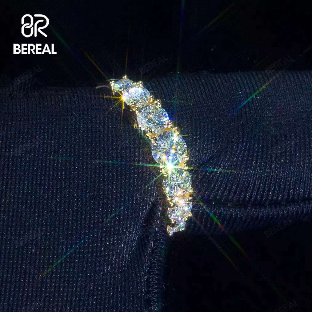 Hot Selling 10K 14K 18K Solid Gold Half Eternity Rings Band Iced Out Round Brilliant Cut Vvs Moissanite Wedding Engagement Ring