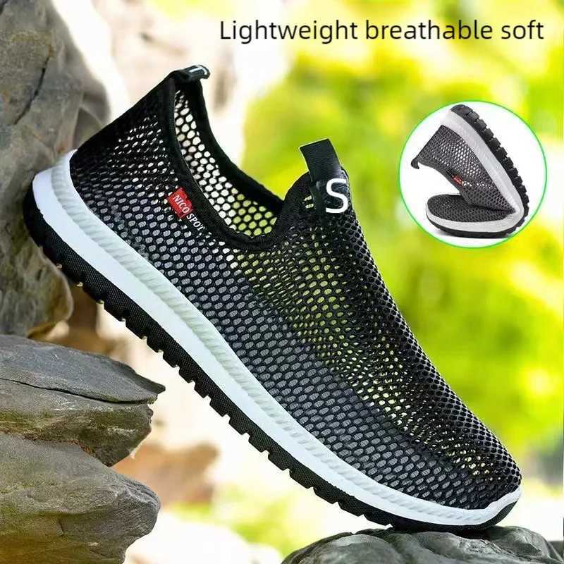 Mens breathable lightweight casual mesh sports shoes for summer outdoor soft sole running shoes fion walking shoes m sneakers Y250707