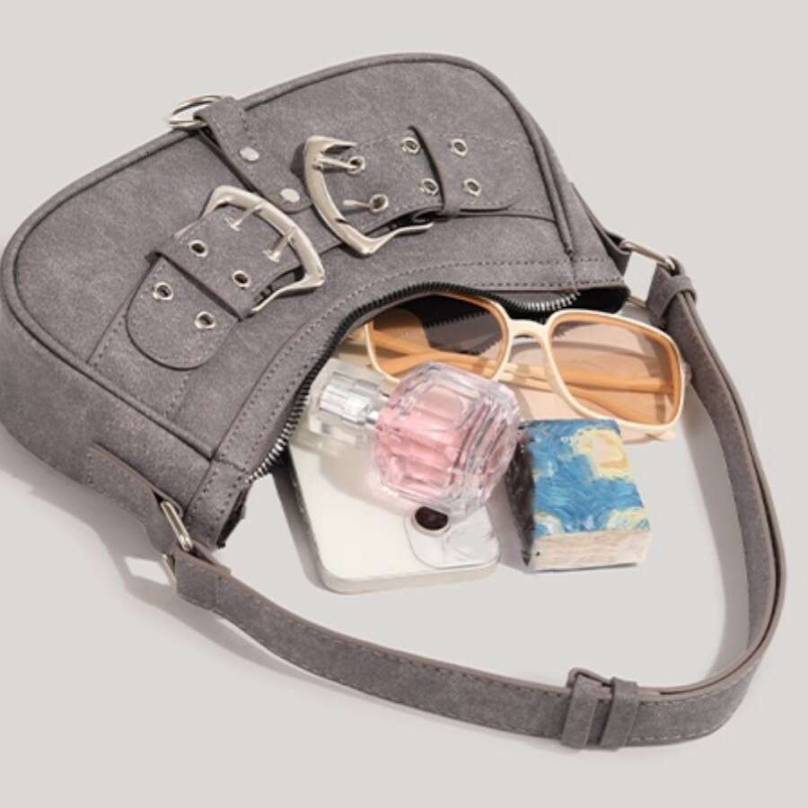 Fashion handbag 2025 new women's shoulder crossbody bag punk style armpit bag high-end feel bag