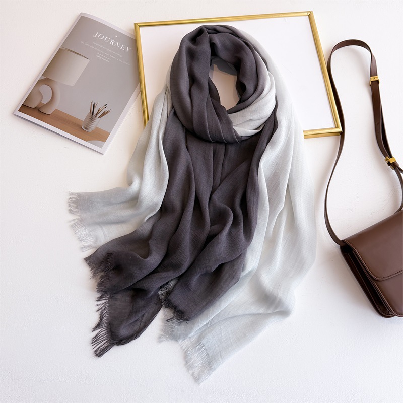 K1264 Foreign trade spring and summer gradient color matching Japanese and Korean ladies Mori girl bamboo yarn shawl cotton linen linen silk scarf sca