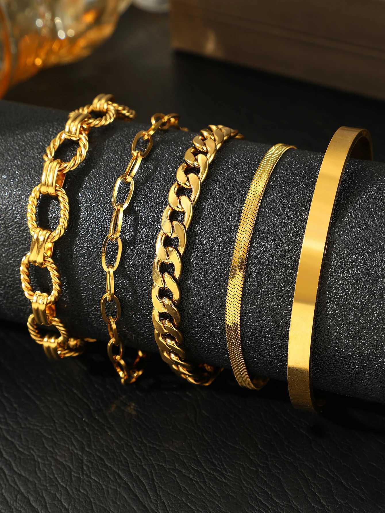 Stainless Steel Jewelry Set Five Bracelets Set Classic Ornate Design Jewelry Set For Women Jewelry Fashion New Products Gifts XJ250707