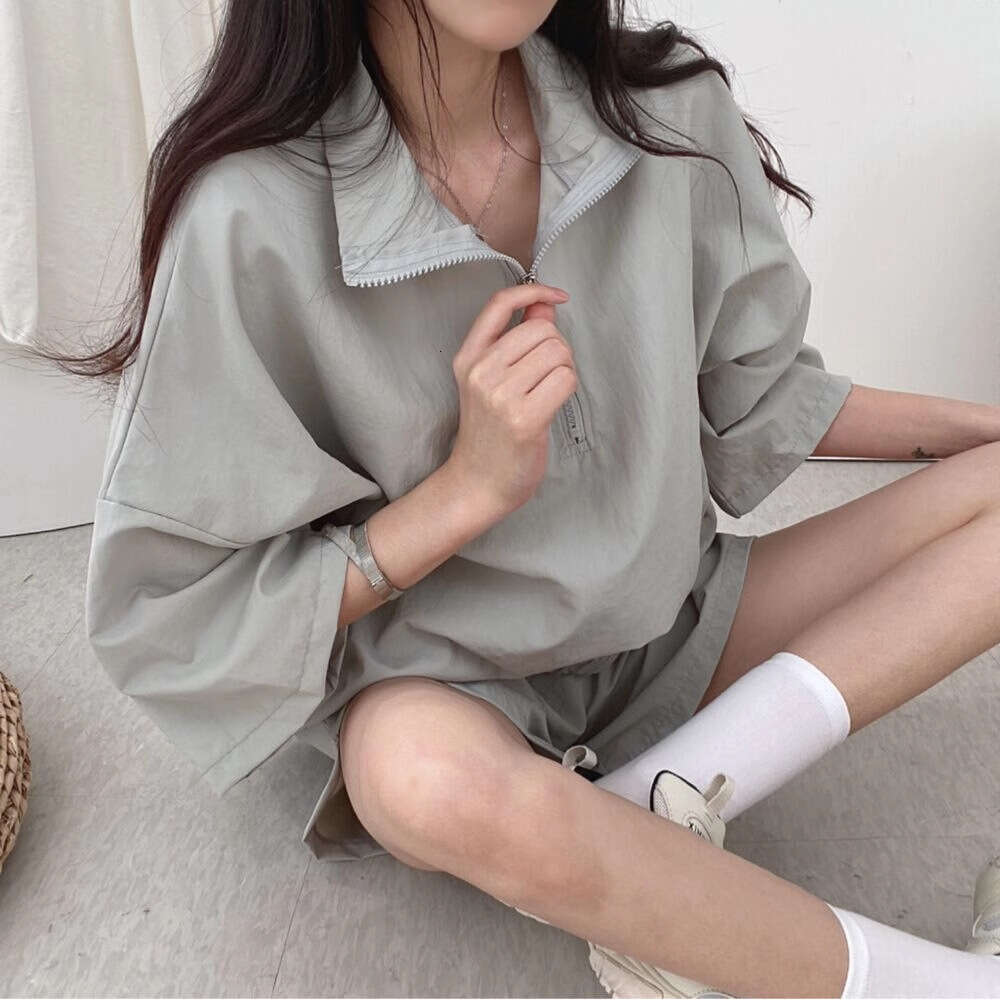 Stand Collar Zipper Short Sleeve For Women Summer New Fashion Casual Sportswear Two-Piece Set Trendy B5