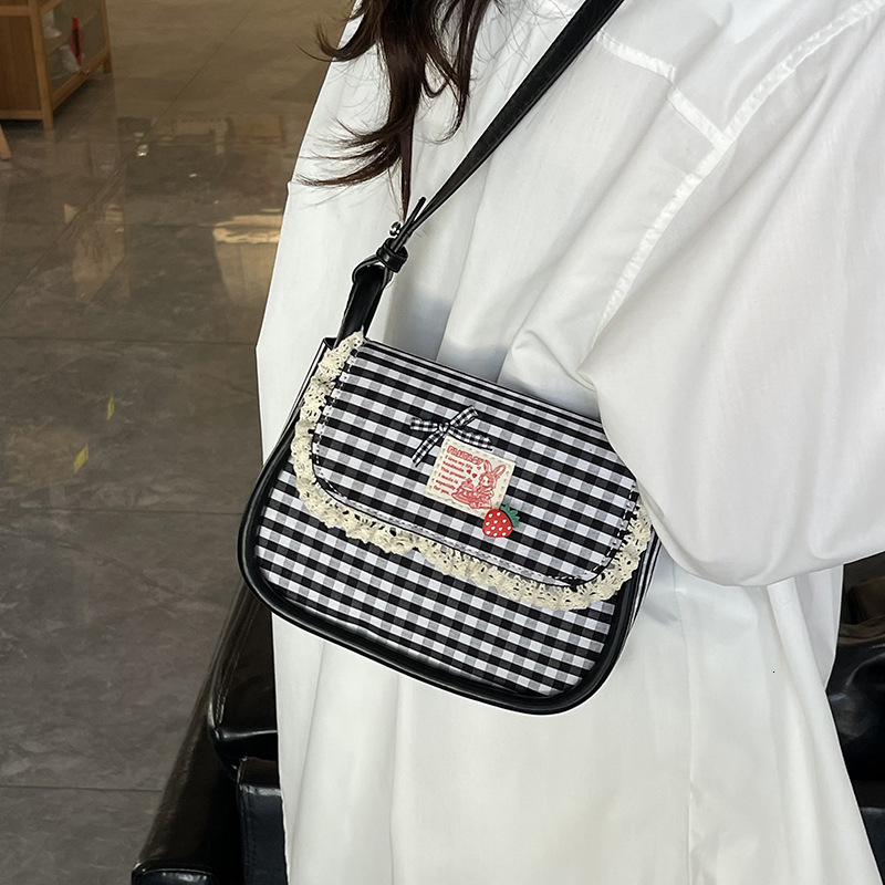 Free shipping designer 2025 New Korean Style Sweet Plaid Small Square Bag for Women Fashion Niche Design Versatile Cute Shoulder Bag Crossbody Bag