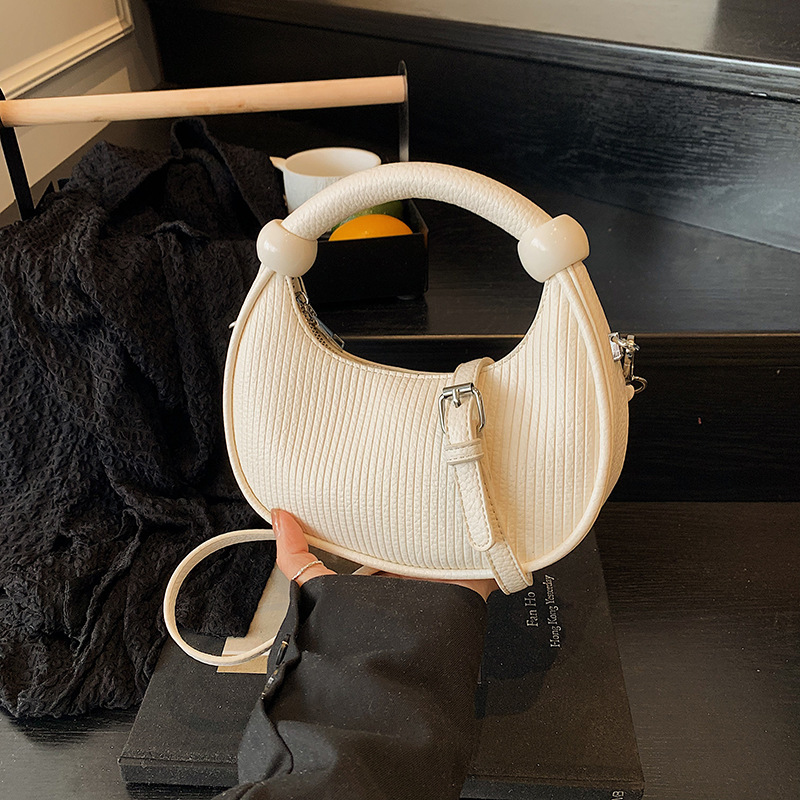 Free shipping designer Niche Design Bag Women 2025 New Summer Versatile Crossbody Bag Super Popular Korean Version Ins Handbag Dumpling Bag