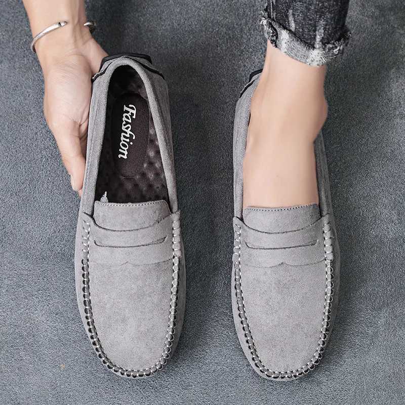 ioni Suede Men Casual Shoes Breathable Comfort Slip-on Mens Driving Shoes Luxury Brand Men Loafers Mens Lazy Shoes Y250707