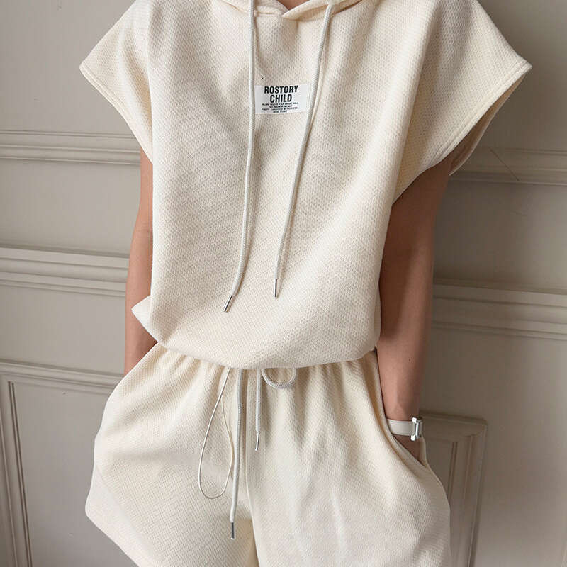 Light Gray Drawstring Hooded Sweatshirt Women Summer Loose High Waist Casual Shorts Set B5