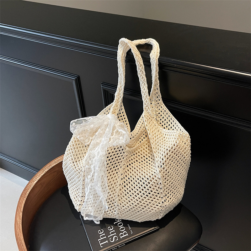 Free shipping designer Korean Style Lazy Large Capacity Hollow Woven Bag for Women 2025 New Summer Beach Casual Shoulder Bag Beach Bag