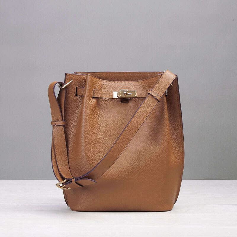 Leather Bag Bucket Bag New Top Layer Cowhide Handheld Shoulder Women S Large Capacity Casual Fashion Genuine Leather Bucket Bag Tote Bag