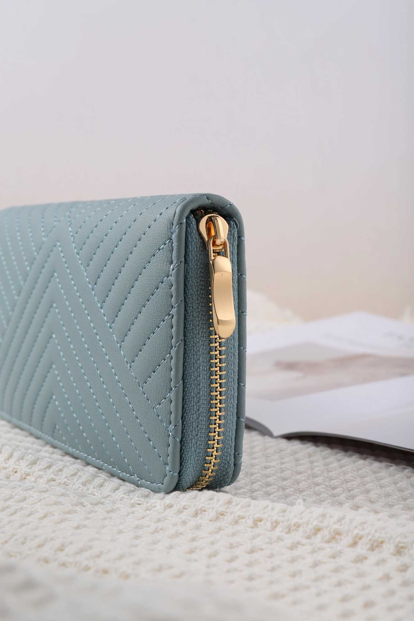 New Solid Color PU Wallet for Girls with Zipper Print Clutch Bag Simple Temperament Sewing Line Coin Purse Y250707