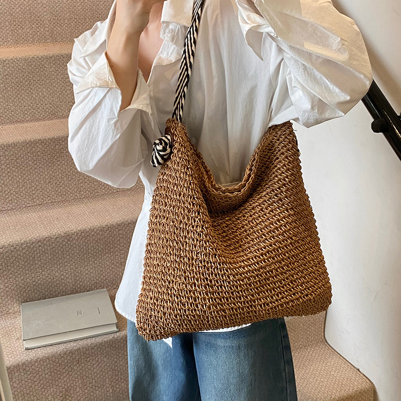 Free shipping designer INS Large Capacity Straw Bag Handwoven Underarm Bag Versatile Shoulder Bag Handbag Beach Seaside Lazy Vacation Bag