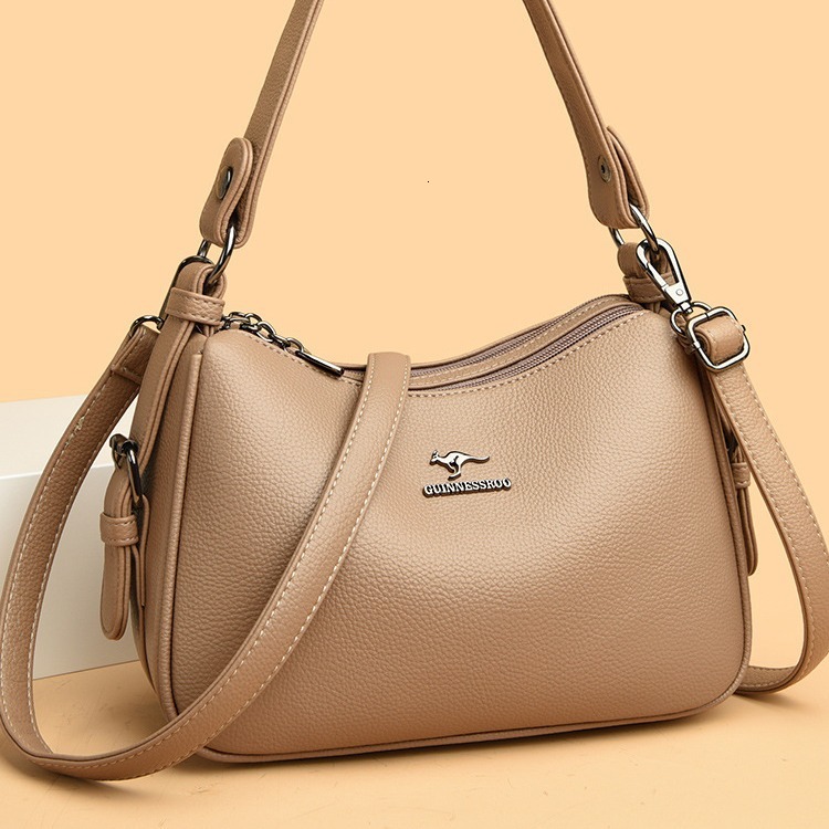 Free Shipping Kangaroo Dumpling Bun 2025 Designer's New Fashionable Ins Shoulder Mom Bun Fashionable Simple Women's Small Square Bun