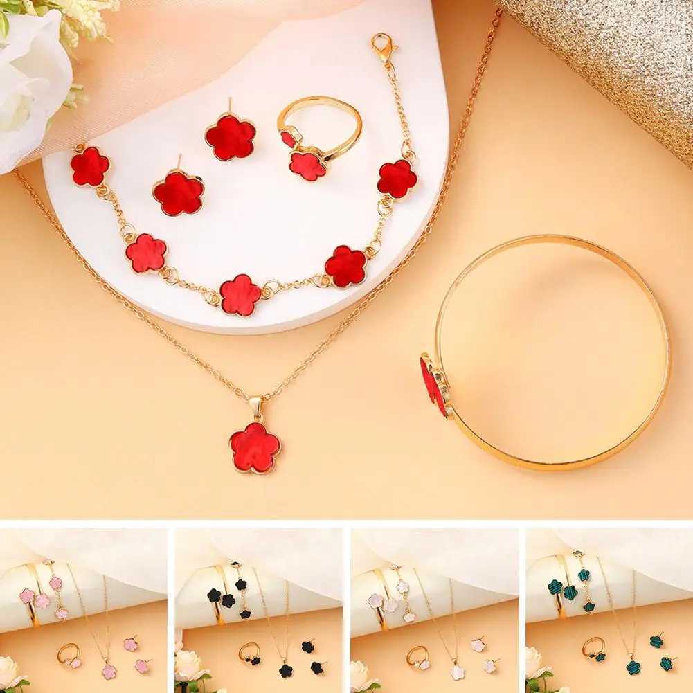 5Pcs/Set Jewelry Alloy Five 316L Bracelets For Women Elegance French Niche Necklaces Bracelets Earrings Girl GiftsXJ250707
