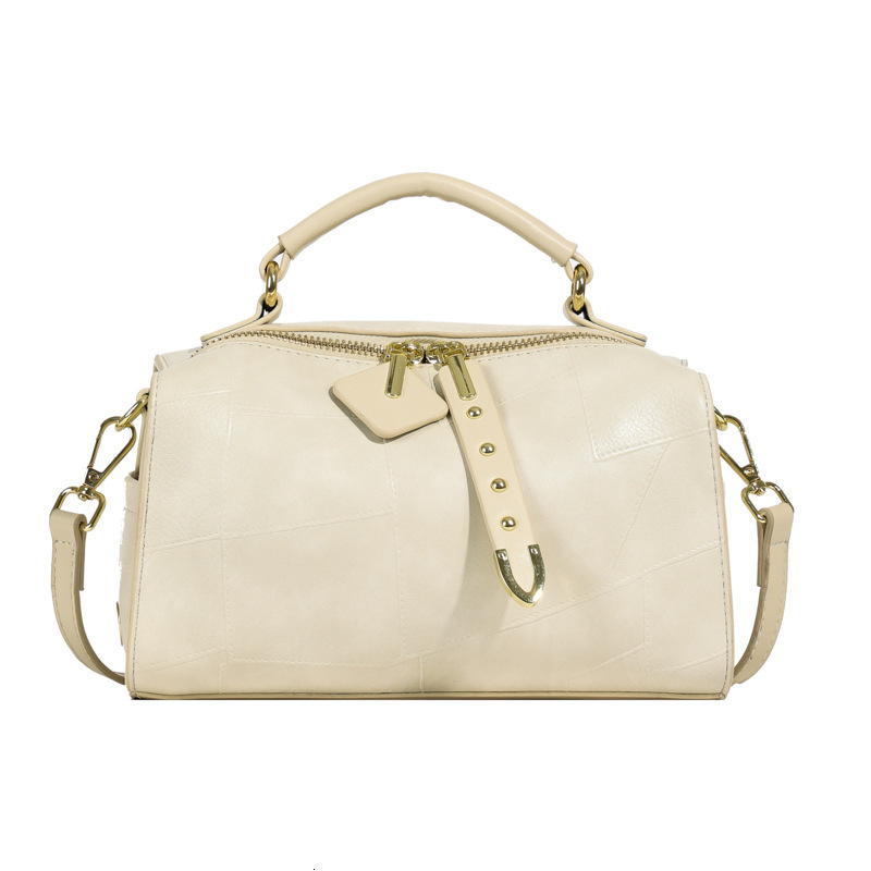 Free shipping designer Handbag Fashion Versatile Bag for Women Summer New Simple Casual Small Square Bag High-end Trendy Crossbody Bag
