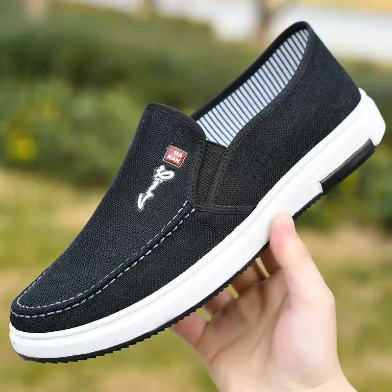Mens Canvas Shoes with Soft Soles Casual Breathable Comfortable Sliding Sles Mens Cloth Shoes Mens Oxford Sneakers Y250707