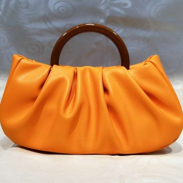 Wrinkled Cloud Bag 2025 New Banquet Bag Resin Large Circular Handbag Fashion Style Women's Bag