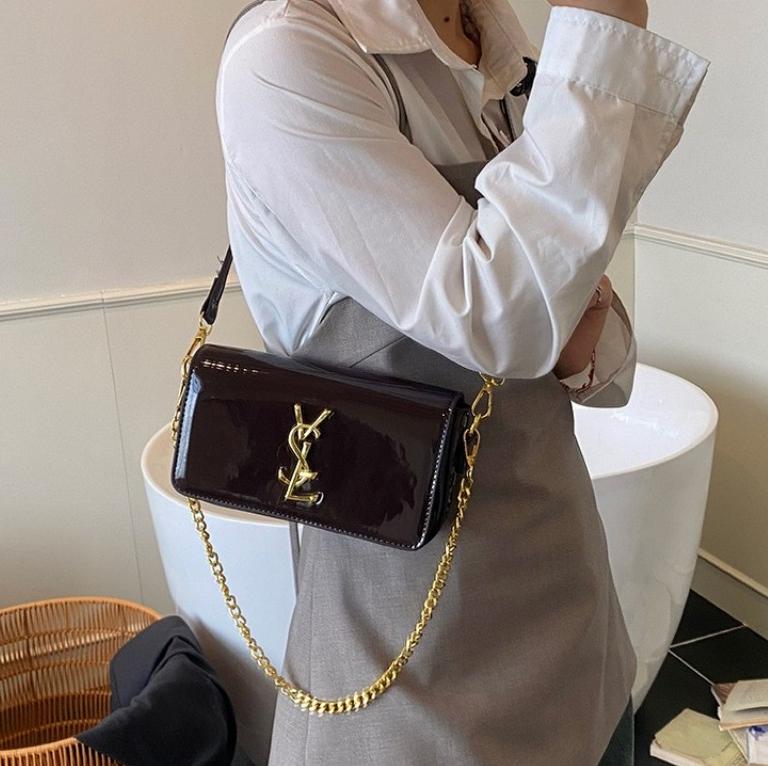 Classic handbag bags Designer Bag Luxury Shoulder Bags Camera Bag Shaped Handbags Women Fashion Cross Body Envelope Messenger Black Calfskin 0025