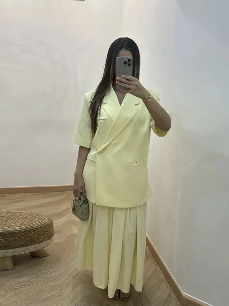 Short Sleeve Oversize Suit Jacket Women Elegant Turndown Collar Covered Button Summer Blazers Fashion Office Lady Outerwear 250625