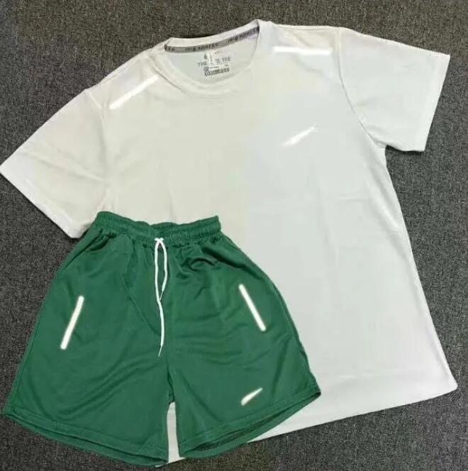 Mens Tracksuits Tech Set Designer Tracksuit T Shirts Shorts Two-piece Womens Fitness Suit Print Quick Drying and Breathable Sportswear Basketball T-shirt Jogger