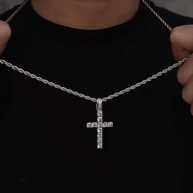 Fashion Rapper Style 925 Sterling Silver 3mm-5mm Wide D Color Moissanite Diamond Cross Pendant Hip Hop Jewelry