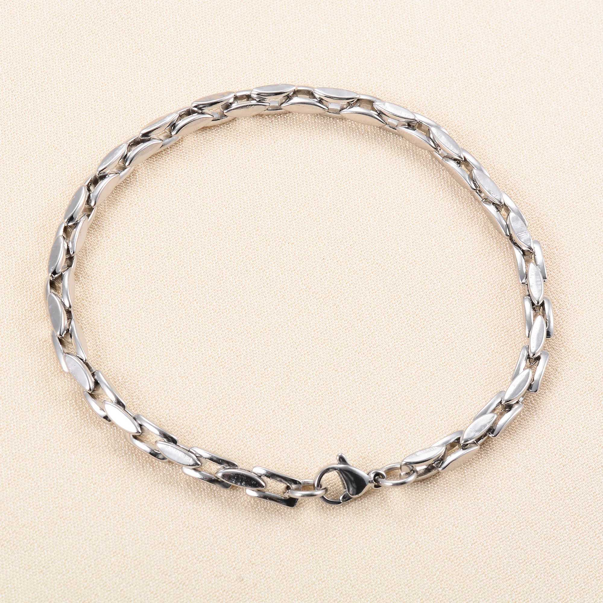 100% Authentic Brand New Genuine Leather Bracelet for Men Women Leather Bracelet for Men Women Leather Bracelet for Men WomenXJ250707
