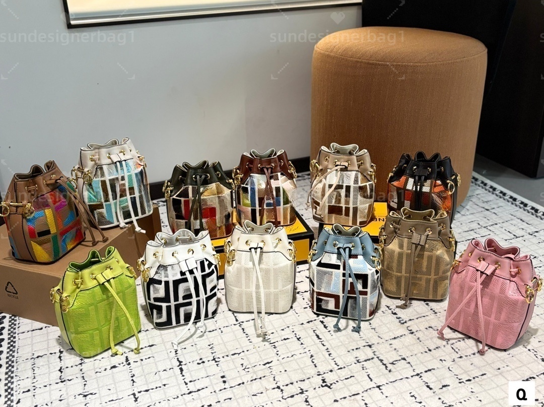 Original designer handbag Top bucket Womens crossbody shoulder leather chain mirror quality mini traveg bag wallet tote