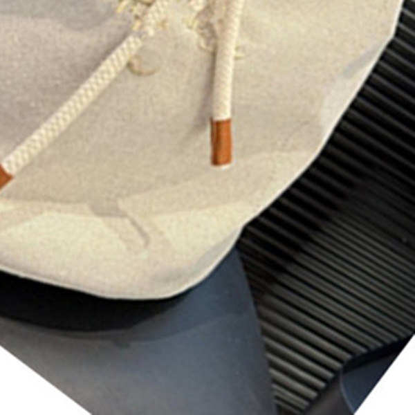 The new travel is spacious convenient, lightweight, comfortable, and practical Trendy bag