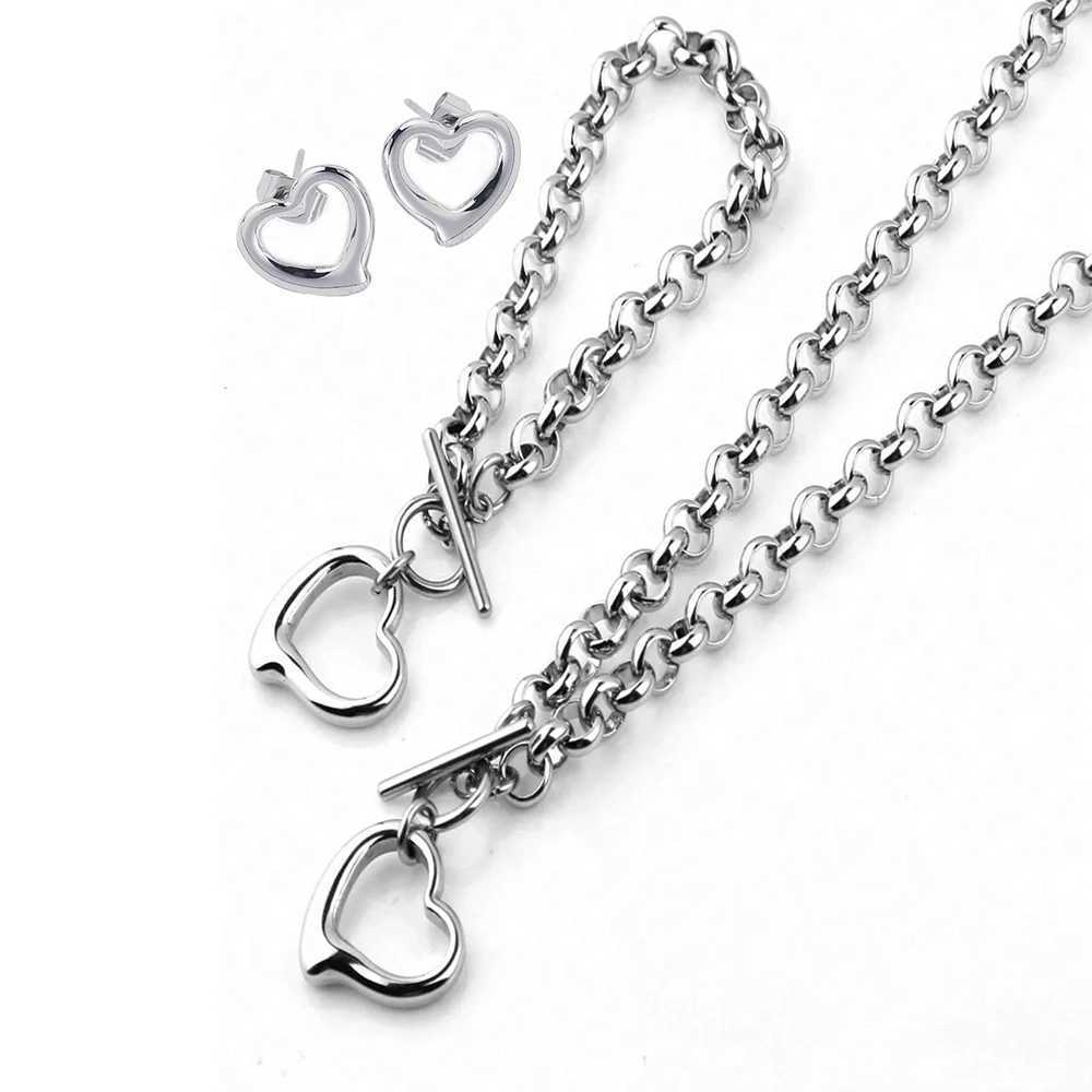 DOTIFI Set INS Exquisite Love Fashion Stainless Steel Bracelet Earrings Necklace Pendant Set Womens Daily Goods Party Favors XJ250707