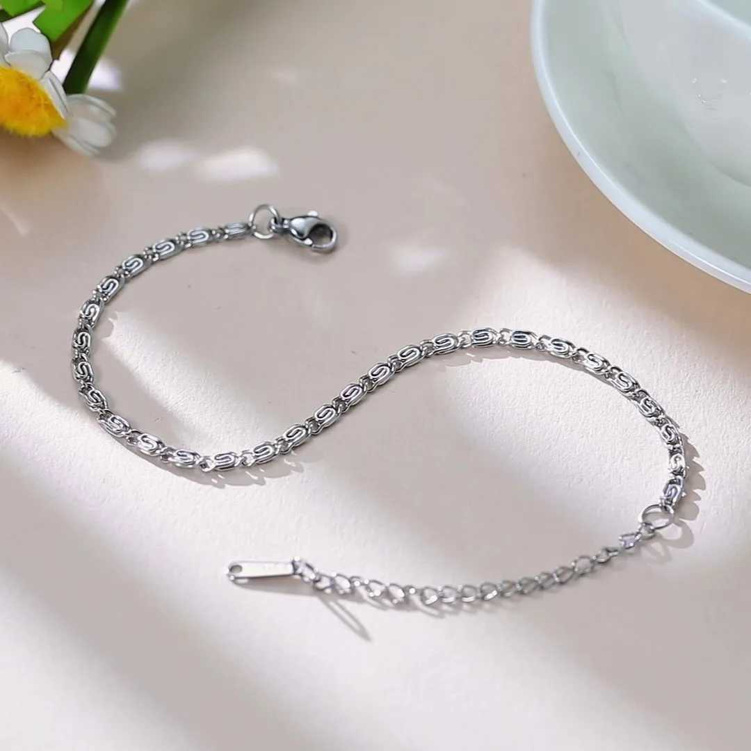 Skyrim Fashion Paper Clip Chain Bracelet Stainless Steel Gold Color Adjustable Bracelets for Women Daily Wear Minimalist Jewelry XJ250707