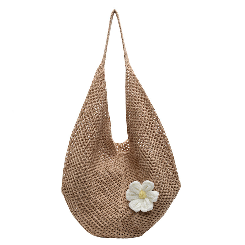 Free shipping designer Woven Straw Bag for Women Large Capacity 2025 New Spring Summer Niche Shoulder Bag Hollow Out High-End Feel Beach Bag