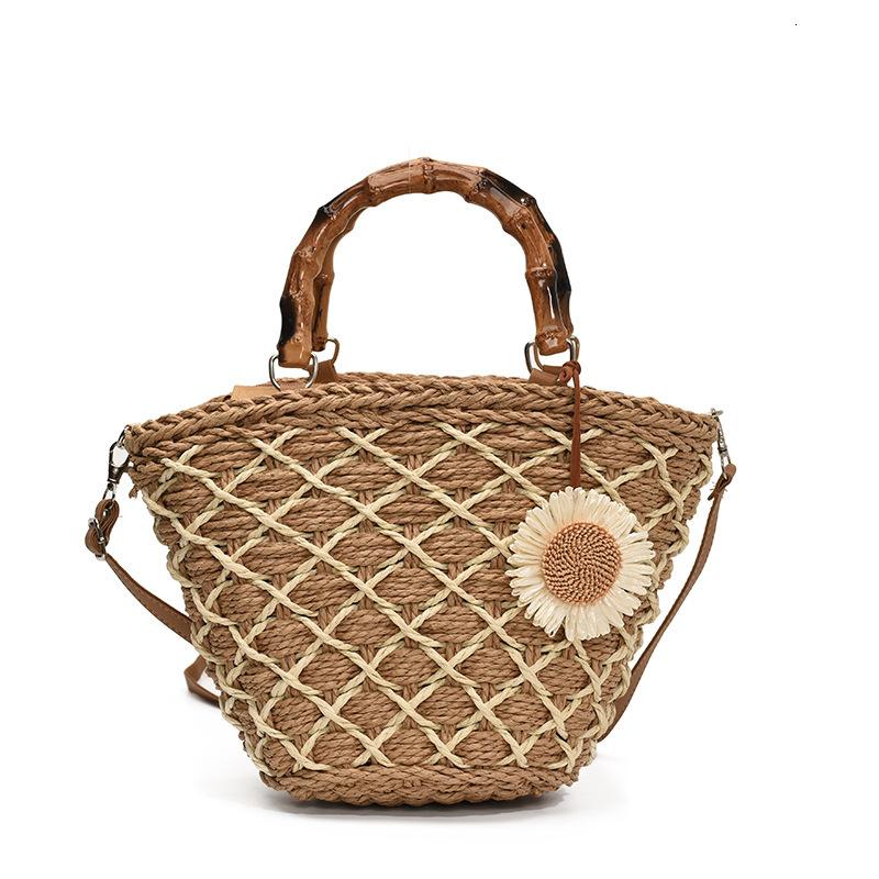 Free shipping designer 2025 New Straw Handbag Straw Bag Bamboo Knot Bag for Women Summer Vintage Handmade Beach Tote Bag Vacation